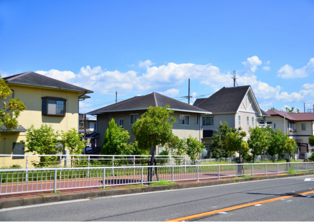 外壁の塗替えの重要性とタイミング